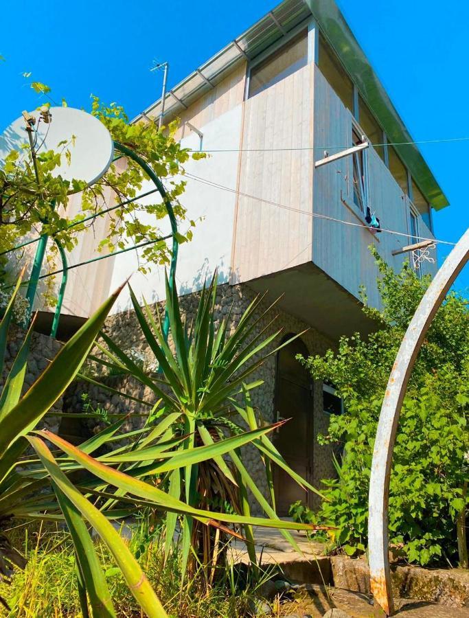 Green Garden Hotel Dilijan Exterior photo